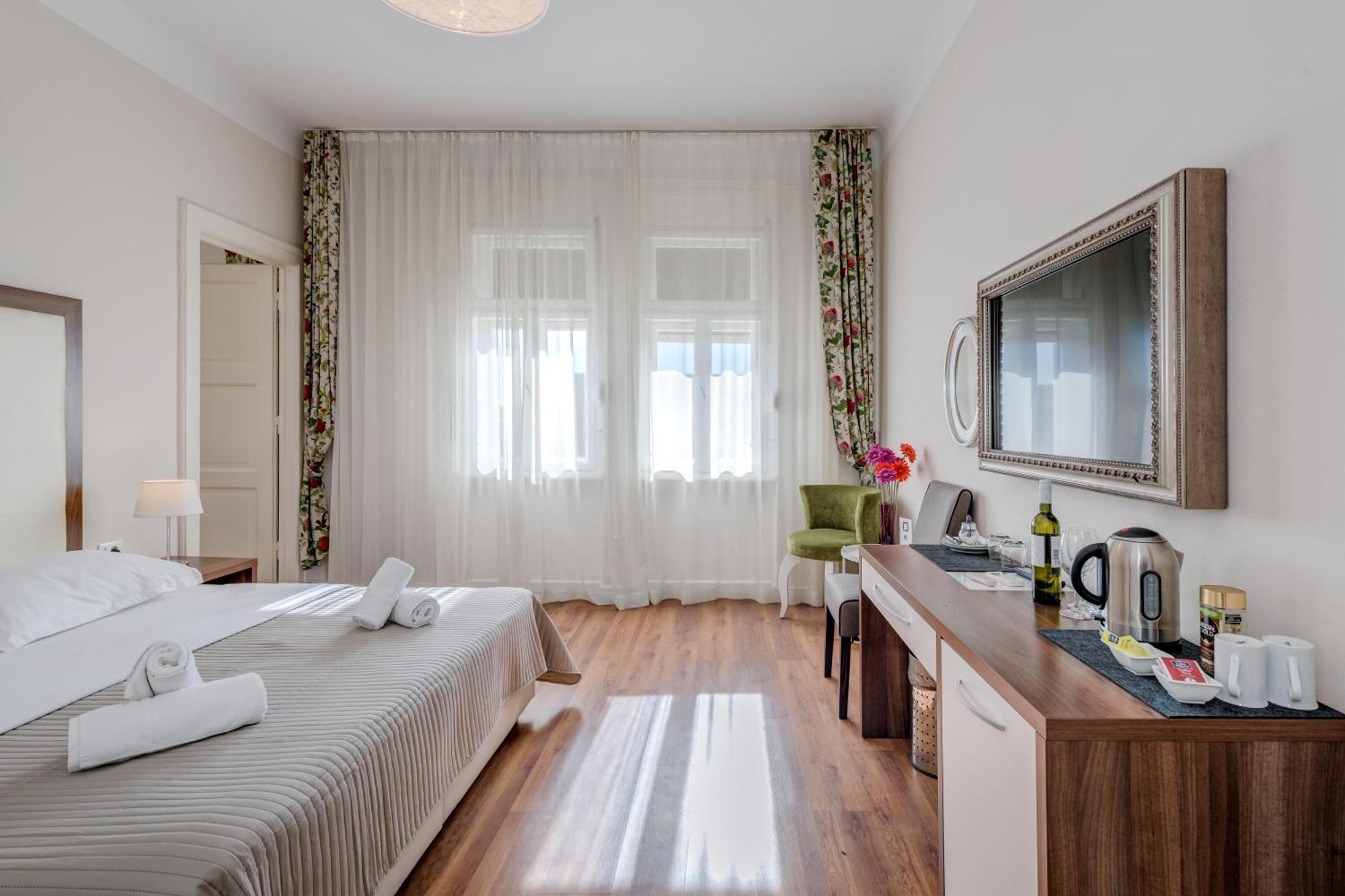 ספליט Bastion Luxury Rooms מראה חיצוני תמונה