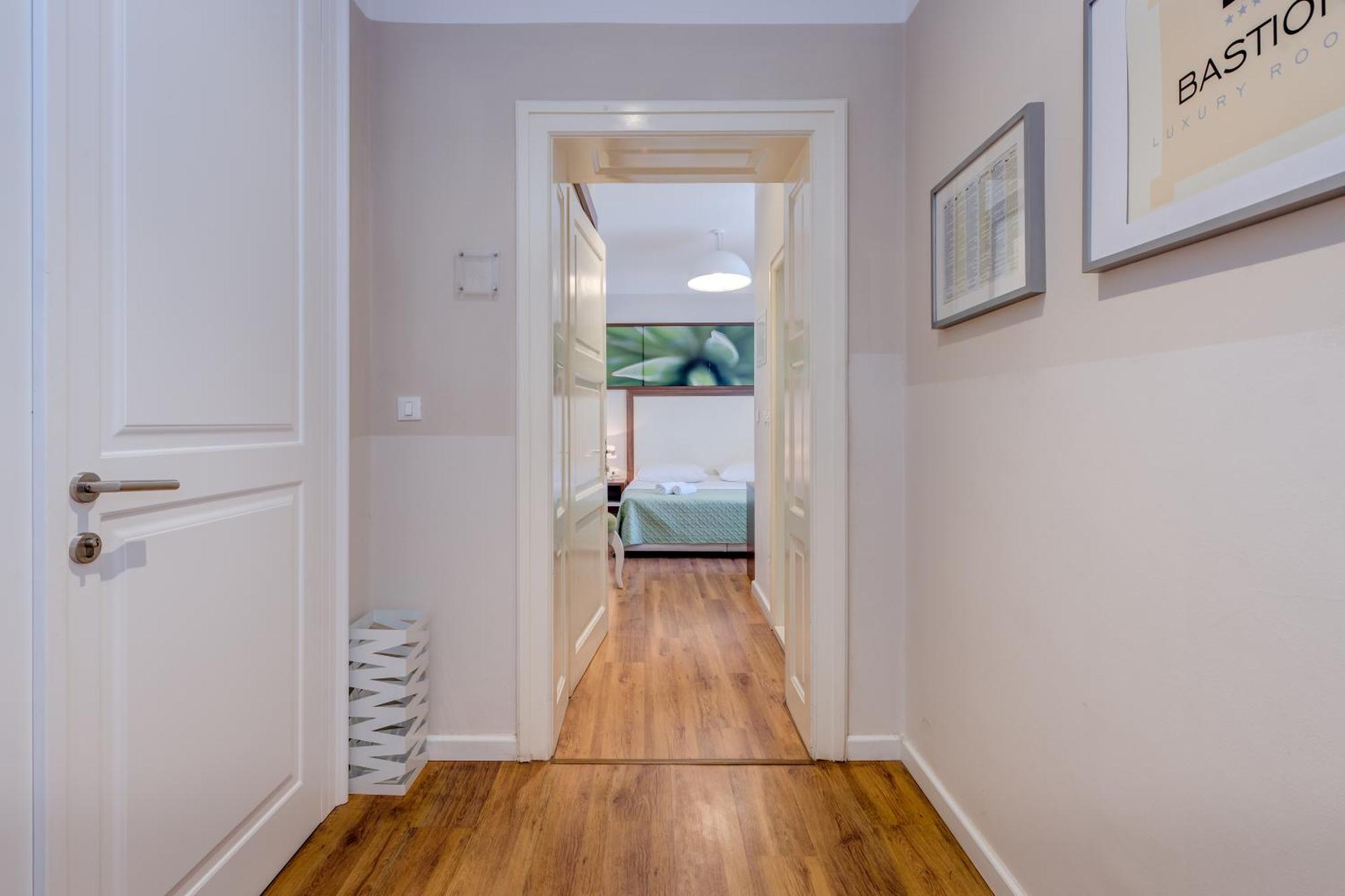 ספליט Bastion Luxury Rooms מראה חיצוני תמונה